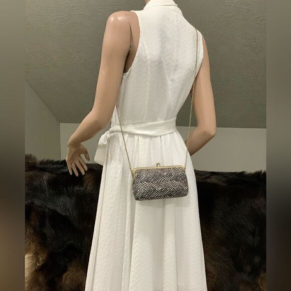 Handmade Genuine Calfskin Kisslock Clutch/Cosmetic bag/Phone Case/Crossbody - Picture 6 of 14